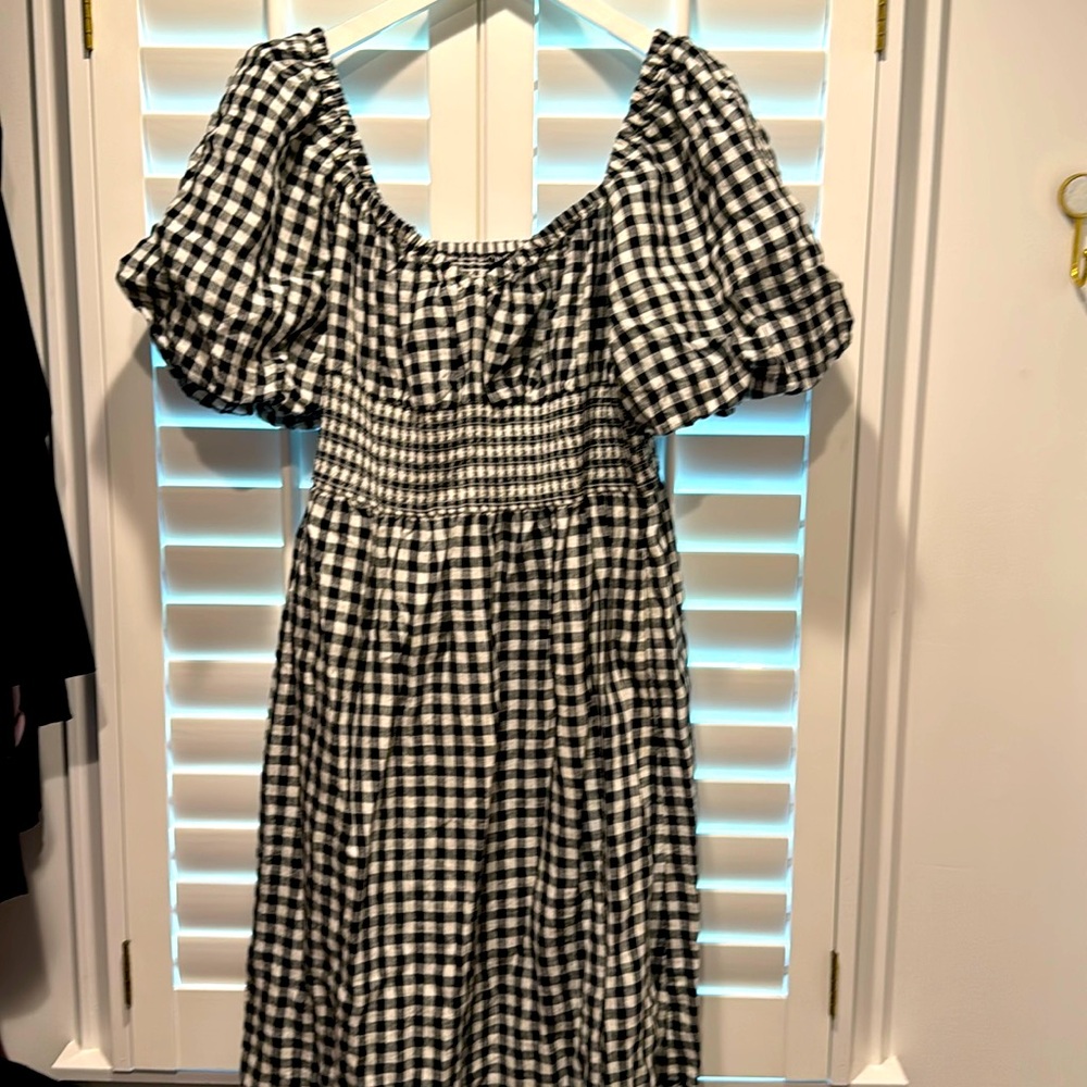 new J.Crew size XL black and white gingham, puffy sleeve maxi dress stretch